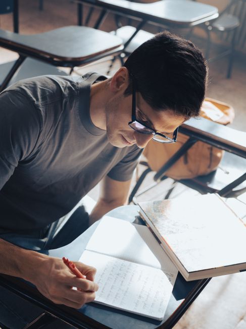 5 Ways Academic Struggle Builds Character & Resilient Minds