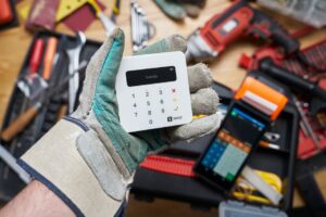5 Best Invoicing & Contract Tools for Student Freelancers in 2026