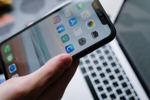9 Digital Tools: Master College with Essential Productivity Apps