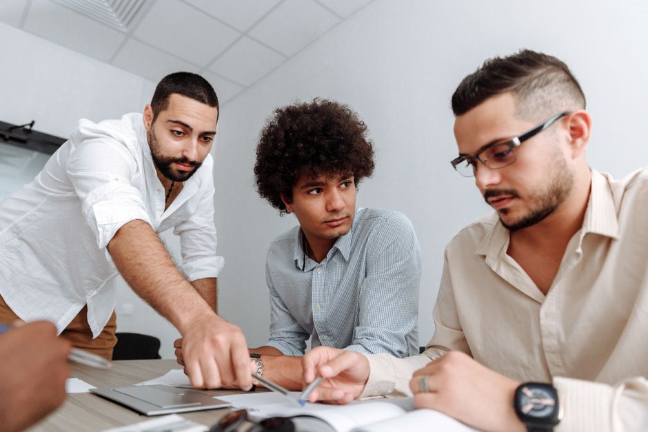Study Group Dynamics: 7 Proven Ways to Collaborate Effectively