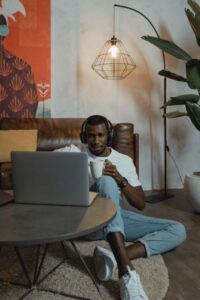 Introverts Guide: 7 Proven Steps to High-Paying Remote Tech Gigs
