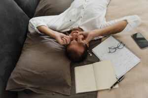 Dealing with Academic Overwhelm: 7 Powerful Steps to Conquer Stress