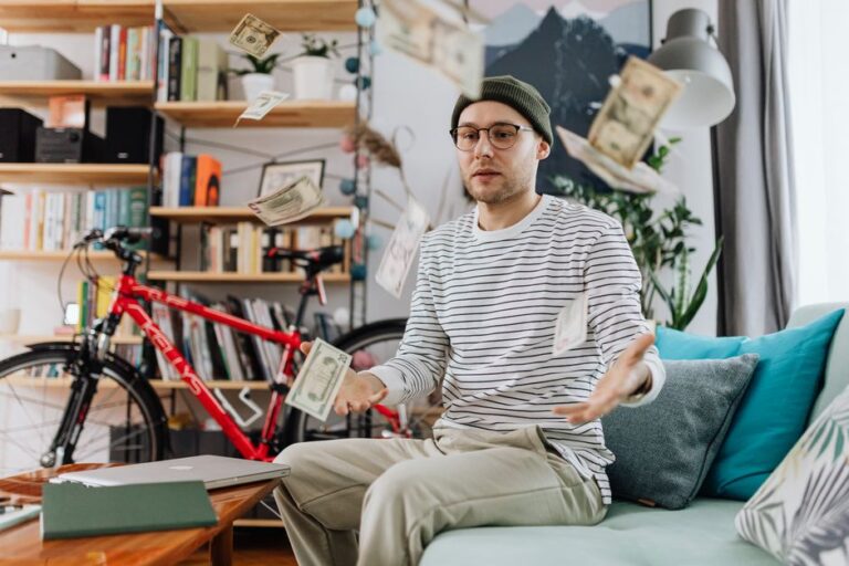 High-Ticket Freelancing: 7 Steps to $5,000+ Client Contracts in 2026