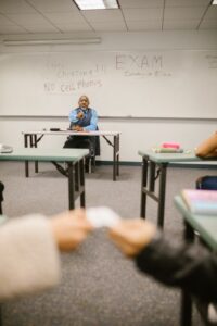 Effective Listening: 7 Proven Ways to Boost Class Comprehension