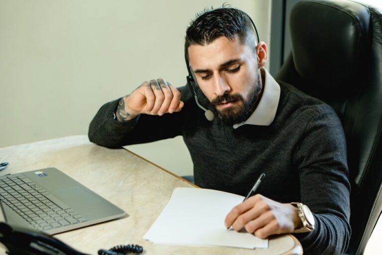 Remote Customer Support Jobs: 7 Flexible Gigs for Students in 2026