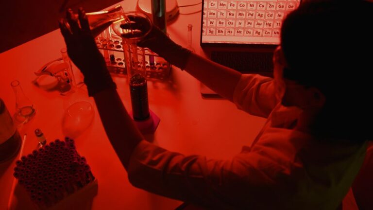 Write High-Scoring Laboratory Reports: 7 Expert Steps for A+ in 2026